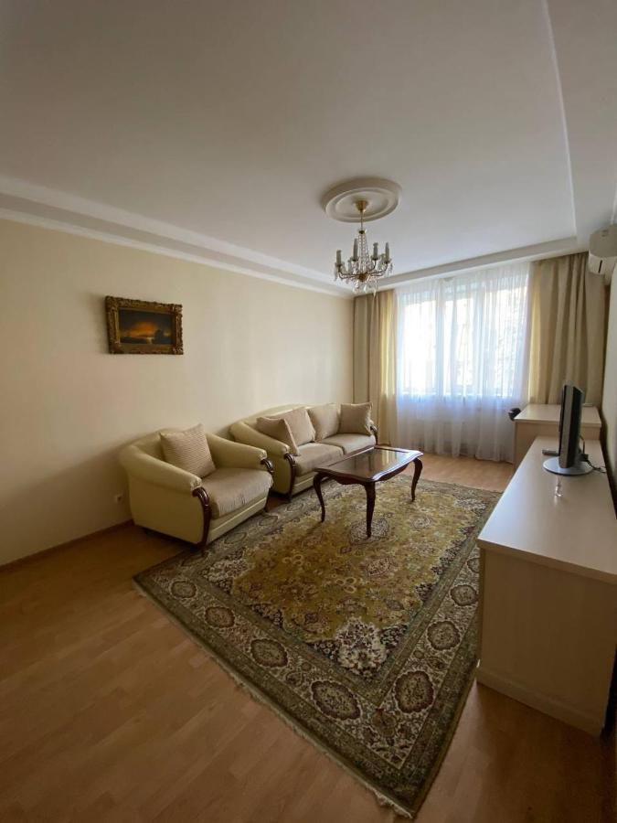 Apartment Mala Zhytomyrska 10 Kiev Extérieur photo